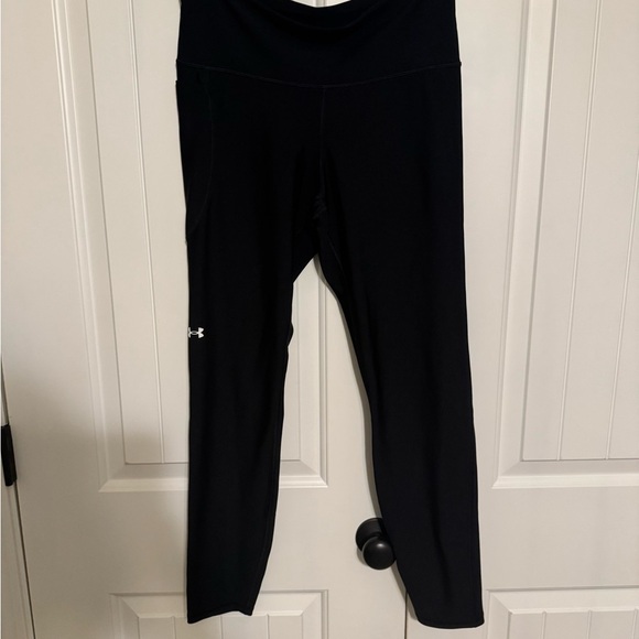 Black Compression Leggings by Under Armour - Picture 1 of 4